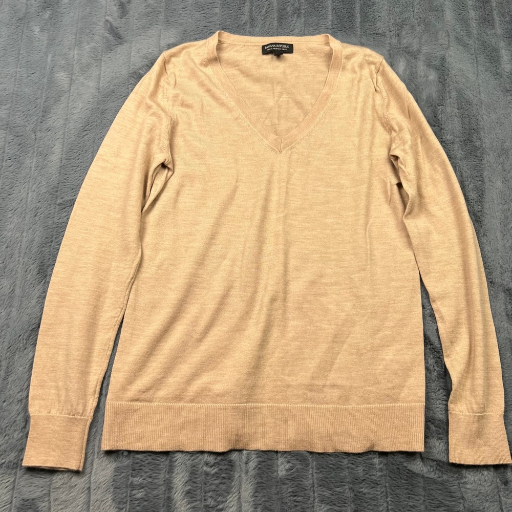 Banana Republic Tan Beige 100% Merino Wool V-Neck Sweater Small 14065